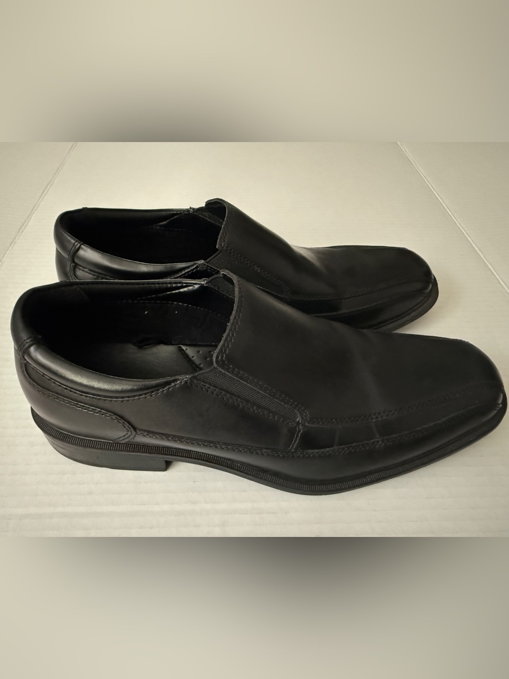 Kenneth Cole New York Black Leather Loafers LEN Slip On Dress Shoes Men's Sz 8.5